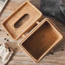 1 pieza Caja de pañuelos tejida a mano de ratán, dispensador de pañuelos cuadrado tejido con base antideslizante, bordes lisos, adecuado para decoración del hogar, baño, oficina, hotel - Amarillo - Ver 10