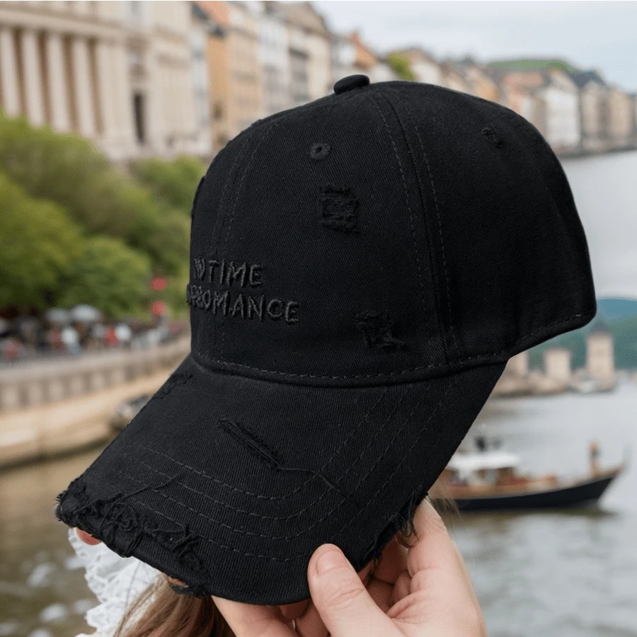 Set de 4 piezas, 1 pieza Gorra de béisbol estilo bohemio con bordado de letra y desgastada, Mujer, Sombrero de ala ancha con parte superior suave, Nuevo visera de sol de verano, Sombrero de sol para parejas para senderismo, tenis, golf, playa, Protección solar UPF 50+, Regalo para mamá, vacaciones, viajes