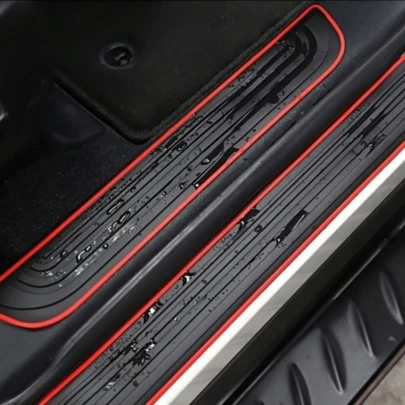 4pcs Black Rubber Door Sill Protector With Fashionable Red Decorative Edge, Durable And Wear-Resistant Automotive Interior Accessory, Made Of High-Quality Thick Rubber With Excellent Scratch-Resistant, Dust-Proof And Wear-Resistant Performance, Effectively Protecting The Door Sill From Daily Abrasion, Stains, Foot Traffic And Minor Collisions.