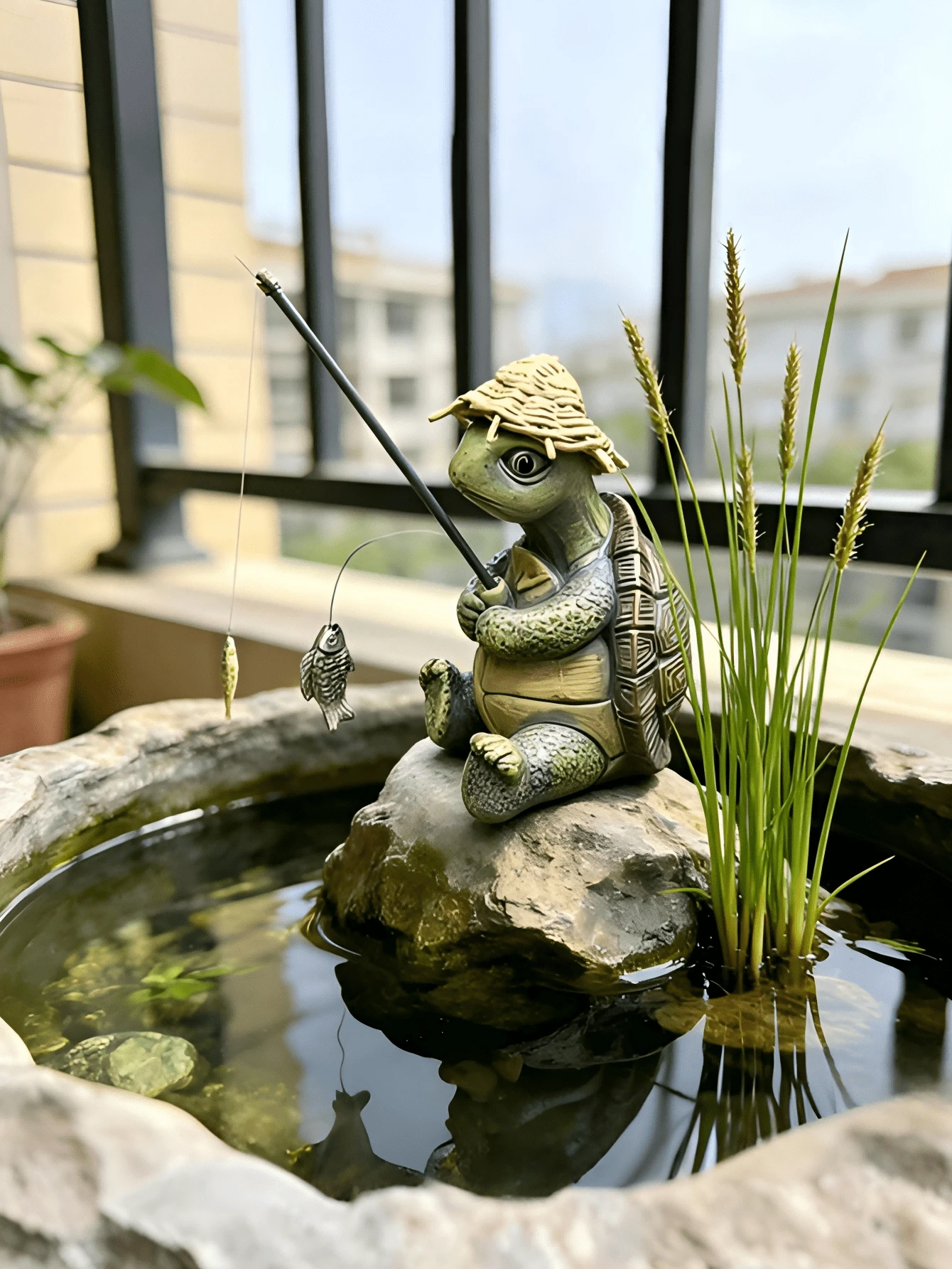 1 pieza Tortuga de Pesca Divertida de Resina de Dibujos Animados Decoración de Jardín, Adecuada para Decoración de Estanque Exterior/Patio, Decoración de Características de Agua, Perfecta para Jardinería del Hogar Europeo y Americano, Estatua en Miniatura Creativa, Gran Opción de Regalo, Decoración de Jardín, Ornamento de Jardinería, Jardinero Pescador, Decoración de Jardín de Ocio, Decoración de Gnomo de Jardín del Hogar (Caña de Pescar Dentro de la Caja) - Múltiples estilos - Ver 1