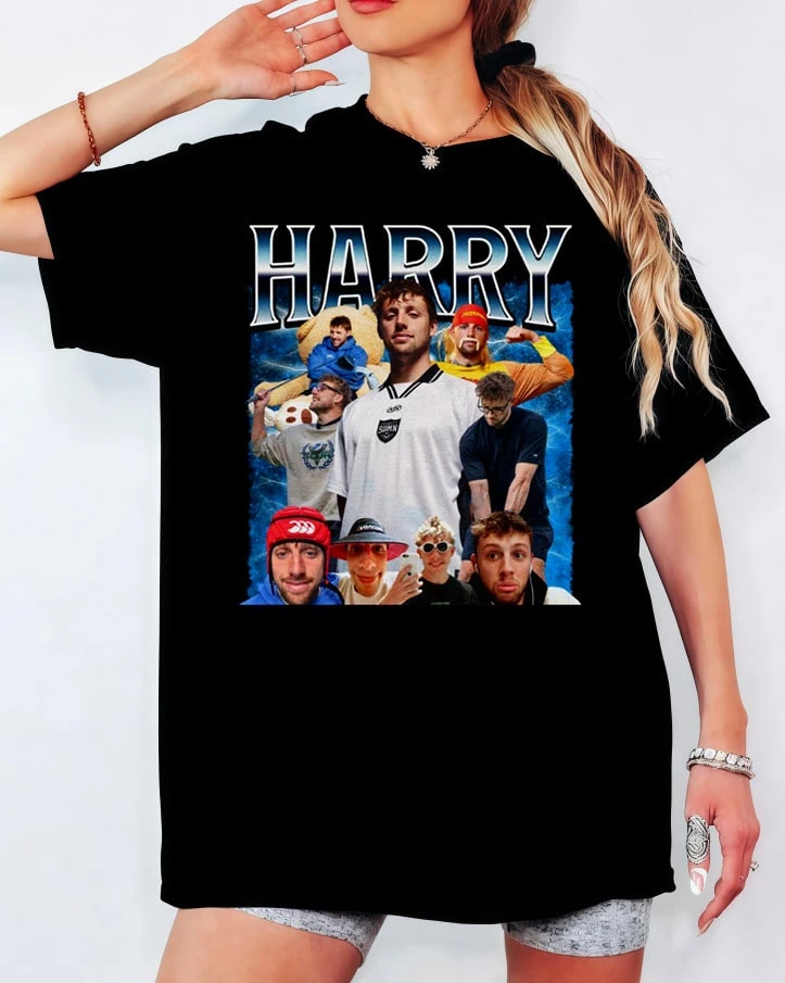 Retro Y2K Graphic Tee, Harry-Y Styles Multi-Photo Collage With Blue Grunge Background, Casual Top - Black - View 1