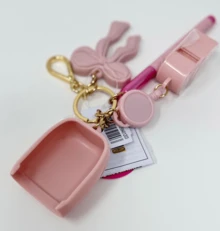 Keychain Holder Gel Holder Included At Random Bath B&BW Original Silicone And Glitter Figures Boot Flower Basket Cake Coquette Heart SEAHORSE BANANA SUITCASE BUTTERFLY CHRISTMAS CEREAL MILK Apple Villain FROSTY SAUSAGE Princesses Crown Castle Flamingo Carrot Rabbit Chocolate Turtle - 西瓜粉 - 查看 3