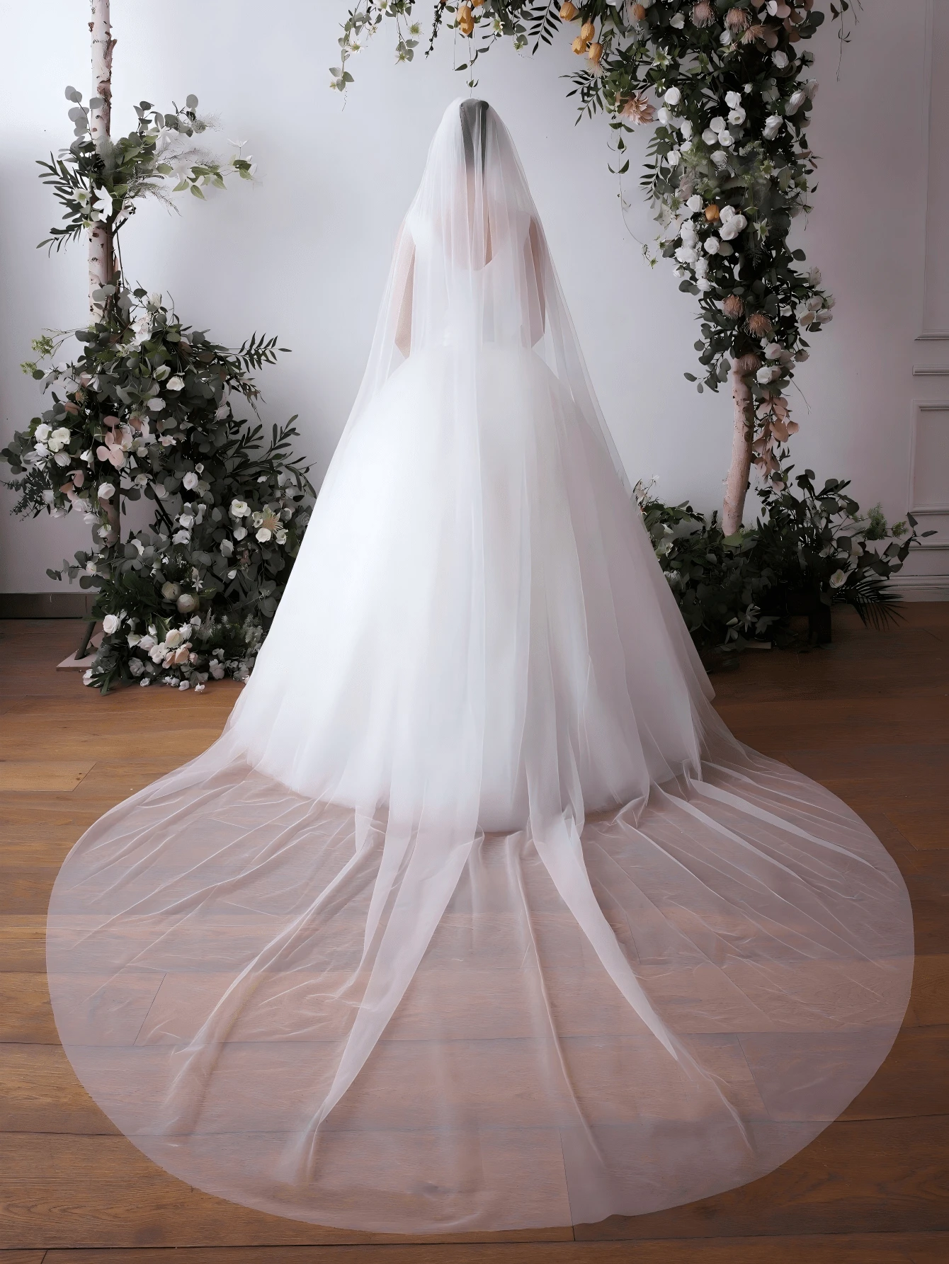 3 Meters Long Minimalist White Bridal Veil - White - View 1