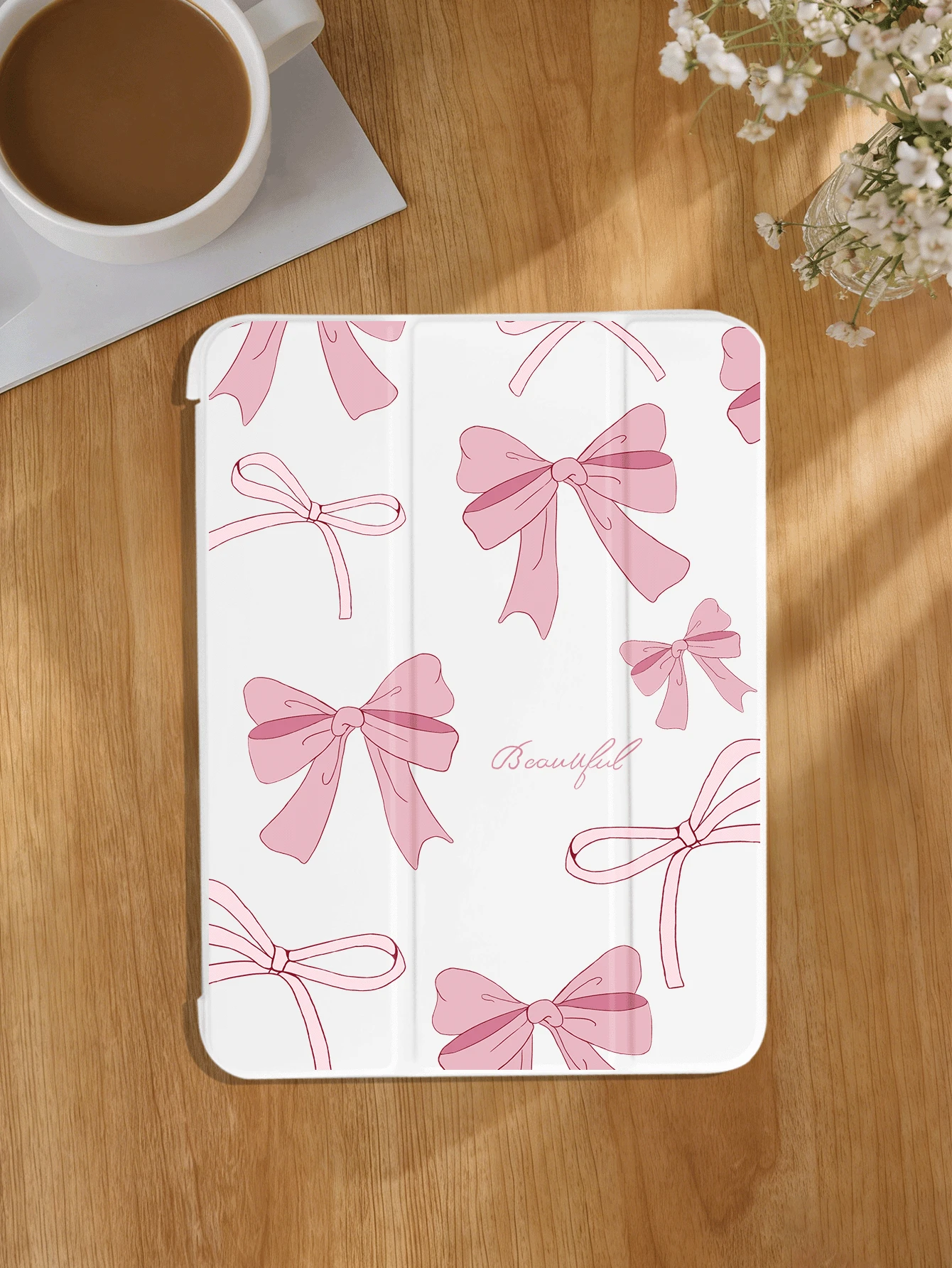 Ốp bảo vệ máy tính bảng họa tiết nơ và tối giản, tương thích với iPad 7/8/9/10th/ Pro 12.9 /Pro 11 /11th (A16) 2025, Galaxy Tab S6 Lite / Galaxy Tab A11+ 2025, cung cấp khả năng chống sốc mềm mại, hỗ trợ chức năng chân đế thông minh/tự động bật/tắt màn hình (Màu trắng) - trắng - Xem 1