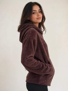 Women's Hoodie With Pocket – Comfortable And Stylish Winter Sweatshirt With Faux Fur Lining - Chocolate Brown - View 2