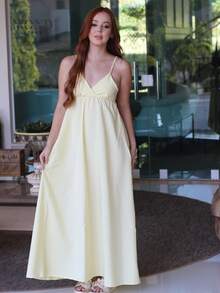 Women's Backless Loose-Fitting Long Dress With A V-Neck And Thin Straps - 奶油黃 - 查看 3