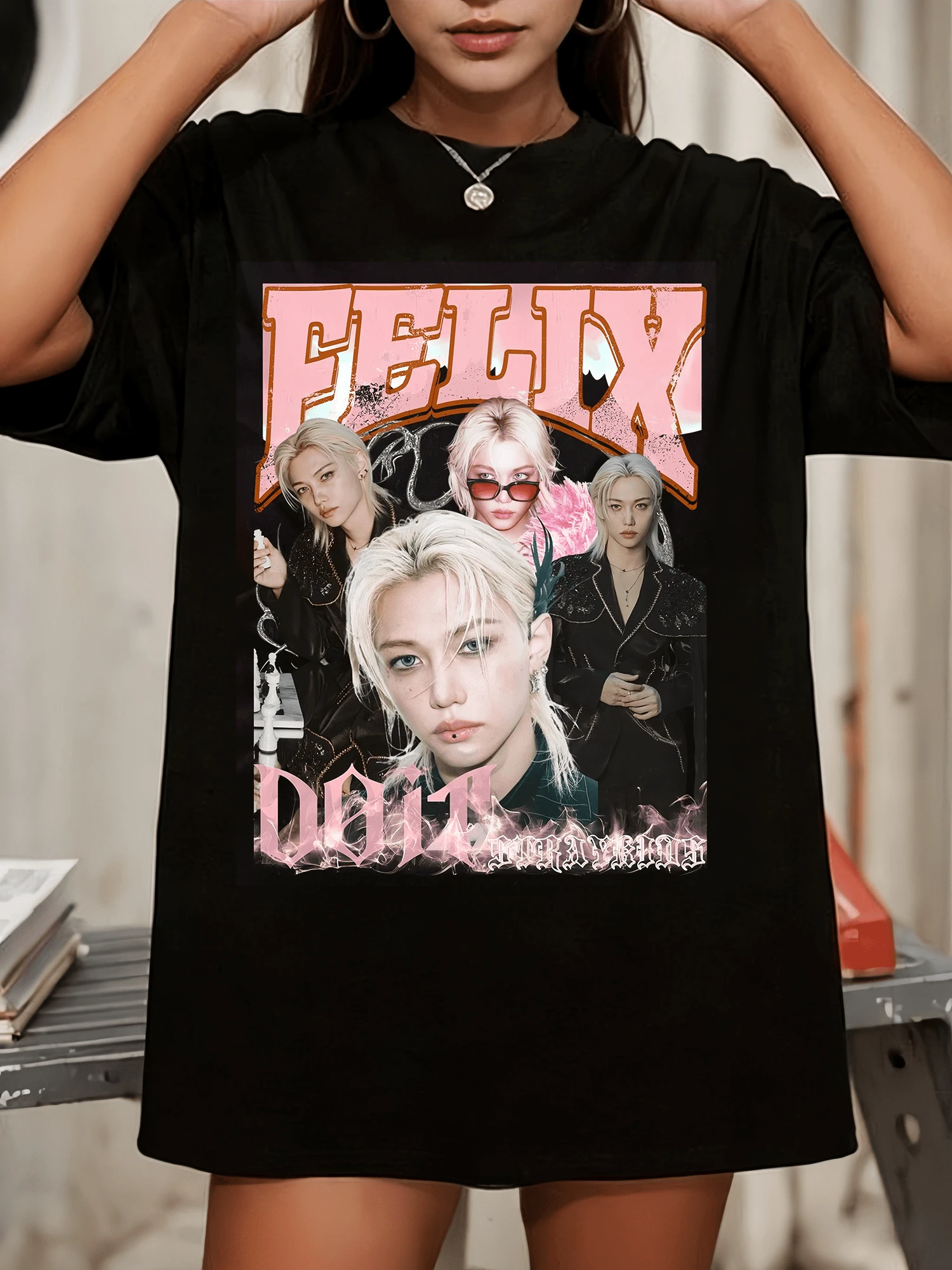 STRAYSKIDSS FelixSS Bootleg Style Merch T-Shirt. K-Pop - Black - View 1