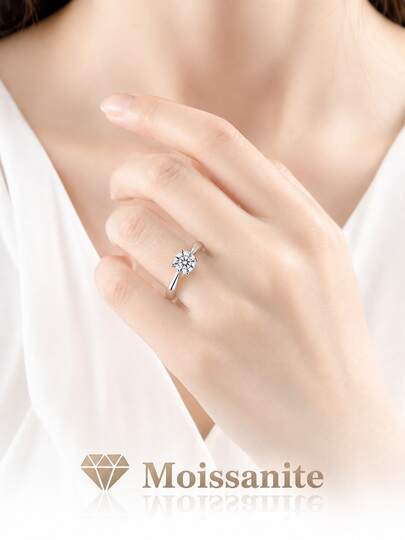 1 chiếc nhẫn solitaire Moissanite 1ct bằng bạc sterling 925, thiết kế thời trang tinh tế, màu bạc, ít gây dị ứng, thích hợp đeo hàng ngày cho nữ, trang sức cưới, quà tặng lý tưởng cho nàng.