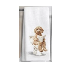 趣味宠物印花毛巾,40*60厘米,图案包括黑白猫咪上厕所图案、贵宾犬上厕所读书图案和趣味标语图案。面料柔软亲肤,吸水性强,透气性好,耐洗,不起球,不褪色,做工精细,包边牢固。实用百搭,适合日常使用。可用于浴室清洁、厨房擦拭、家居清洁,也可作为送给宠物爱好者的趣味礼物。 - 彩色 - 查看 17