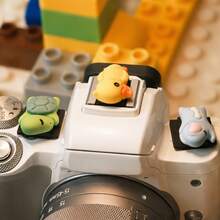 Cut Yellow Duck Hot Shoe Cover- 1pc&4pcs ABS Resin Material, Battery-Free Flash Accessory For DSLR And Mirrorless Cameras| Cartoon Design| Hot Shoe Protector - View 8