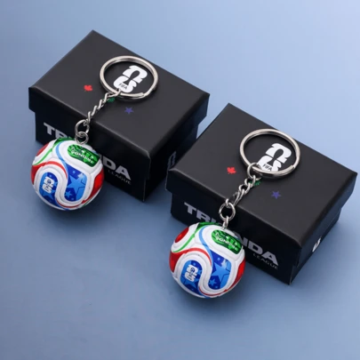 FIFA FIFA Boîte cadeau pour la Coupe du Monde de Football 2026 pour les États-Unis, le Canada, le Mexique, ensemble de souvenirs pour les fans, cadeaux de fête, convient pour la remise des diplômes, la rentrée scolaire, Halloween, Noël, la Fête des Pères ou les anniversaires pour les fans de football