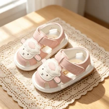1 par de zapatos chirriantes de dibujos animados para bebés con suela blanda, zapatos para niños pequeños que hacen sonido, adecuados para el verano - Rosa - Ver 4