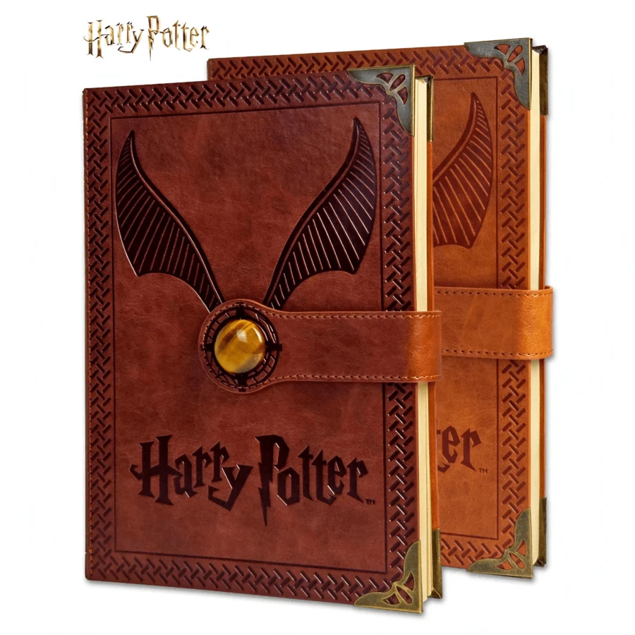 Harry Potter 哈利波特笔记本,复古金色飞贼压纹硬面日记本,金属包角,学校文具计划本,复古便携办公日记本,可用于写日记、素描,是爱书人士、影迷的理想之选,也是生日、返校礼物的完美选择。 - 彩色 - 查看 1