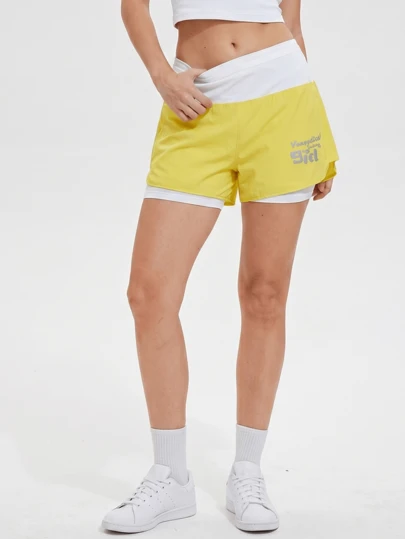 KyrLssu Quần short nữ cạp cao, phối màu tương phản, in chữ, kiểu dáng thường ngày.
