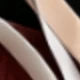 متعدد الألوان