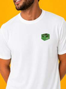 Casual T-Shirt With Green Beer Crate Design, Minimalist Style, For Hanging Out With Friends And Bars | 100% Cotton, Brazilian Style, Perfect For Hanging Out With Friends And Bars - 白色 - 查看 2