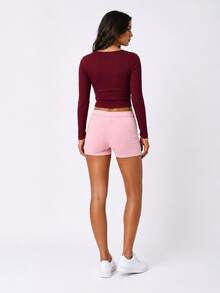 Women's Ribbed Fitted Cropped Top, Long-Sleeved Crew-Neck Fitted Casual Top - Burgundy - View 2