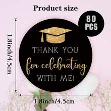 40 piezas Pegatinas redondas autoadhesivas con patrón de gorra de graduación brillante y texto "¡Gracias por celebrar conmigo!" para la celebración de graduación, adecuadas para bolsas de fiesta, cajas de regalo, invitaciones, envoltorios de regalo para expresar gratitud y alegría - Ver 10