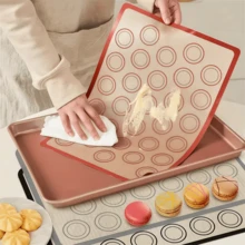 Bộ 4 tấm lót nướng bằng silicon, chống dính dùng cho bánh macaron, chịu nhiệt, có thể tái sử dụng, dùng cho bánh quy, pizza và bánh ngọt. - Xem 12