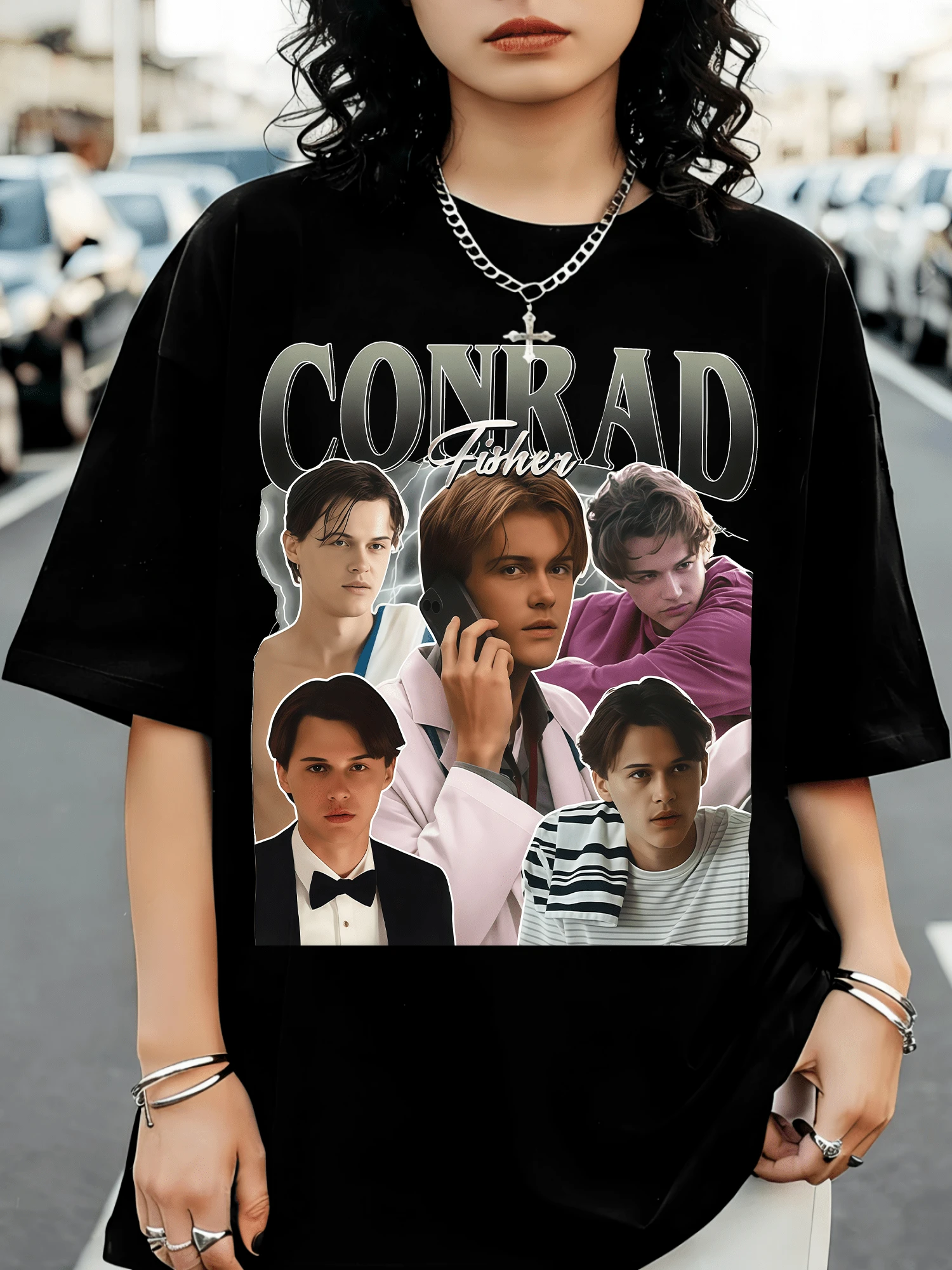 Vintage Bootleg Conrad Fisher T-Shirt, aus der Fernsehserie "The Summer I Turned Pretty", Retro-Stil. - Schwarz - Übersicht 1
