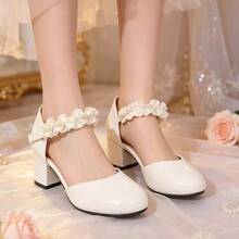 Girls' Patent Leather Mary Jane Shoes, Ruffled Ankle Strap Pointed Toe Block Heels, Sweet & Stylish Comfortable Dress Shoes For Daily Wear & Party - White - View 1