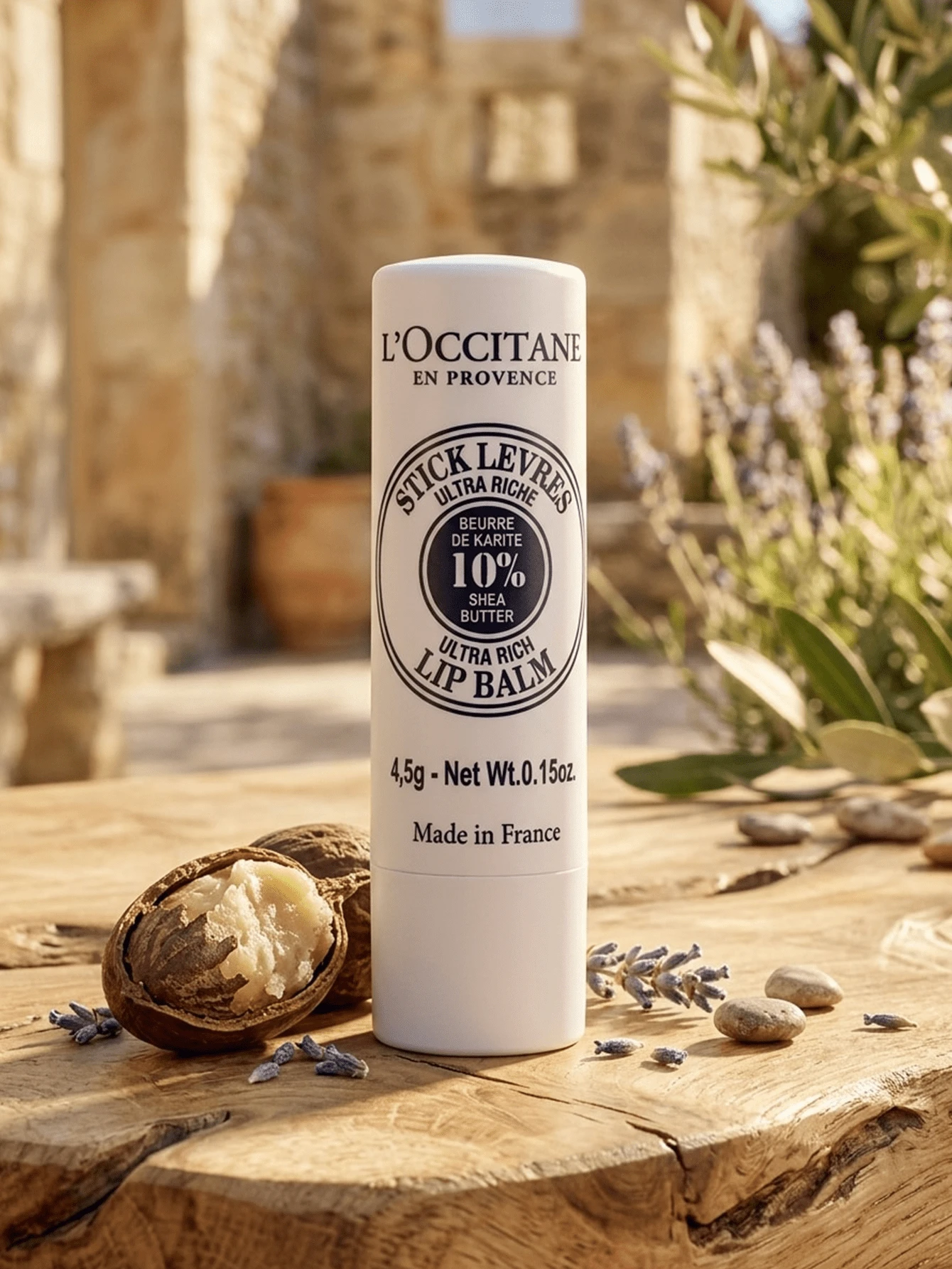 L'Occitane 乳木果油超浓润唇膏 0.15 盎司/4.5 克 - 彩色 - 查看 1