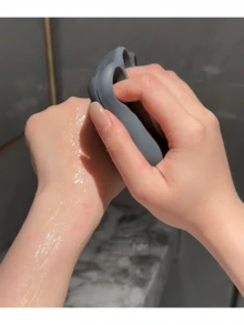 Bàn chải tắm massage bằng silicon cho thú cưng, lược tắm, bình đựng dầu gội, đa năng dùng được cho chó và mèo. - Nhiều màu - Xem 11