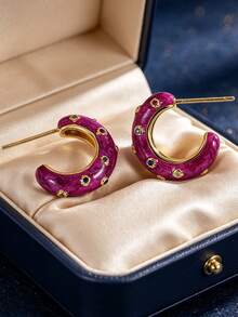 Women's Gold-Plated C-Shaped Hoop Earrings, Paired With Rose Red Enamel And Multicolor Cubic Zirconia, Exquisite And Personalized Design, Suitable For Daily Commute And Workwear, An Ideal Gift For Fashion Enthusiasts - Gold - View 2