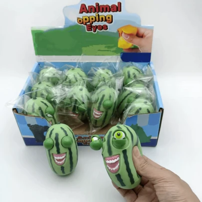 Juguete antiestrés en forma de sandía divertida, juguete de goma verde, regalo pequeño creativo, premio de recompensa para el aula