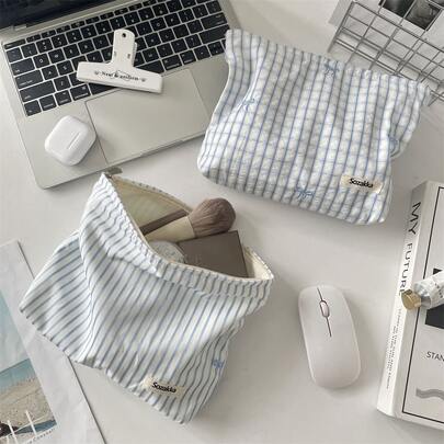 1pc Minimalist Plaid Blue Embroidered Floral Cosmetic Bag, Lipstick & Makeup Organizer Pouch