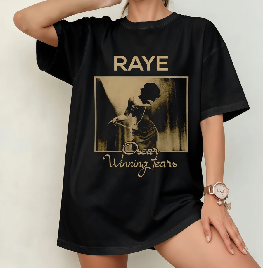Raye Sepia Vintage Tour Photo T-shirt | 2026 Europatour Oversize Fantröja Svart - Svart - Visa 1