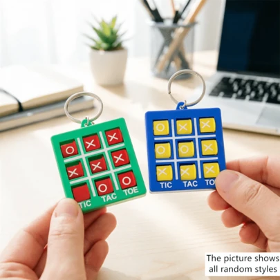 20pcs Mini Tic Tac Toe Key Chains, Made Of Colorful Plastic, Educational Toy For Kids, Suitable As Birthday Party Favors, Backpack Decor, And Candy Bag Fillers