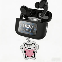 1 pieza Lindo enchufe antipolvo de tipo C con forma de gato para auriculares Bluetooth, 2 en 1 llavero/colgante de acrílico con diseños de fresa, arándano, gato, abeja y lunares, compatible con puertos de carga tipo C de JBLs T280TWS X3, Samsungs Buds4, Apples, Xiaomis Buds 6, iPhones 15 16 y teléfonos Android, protector antipolvo y pelusas - Ver 5