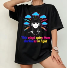 BillieEilis Vinyl Quote Graphic T-Shirt | Gender-Neutral Oversized Music Fan Shirt Black - Black - View 7
