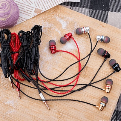 Auriculares con cable y micrófono, auriculares intraurales estéreo con graves, auriculares con cable a prueba de ruido, compatibles con teléfonos inteligentes, MP3 y la mayoría de los dispositivos de 3.5 mm
