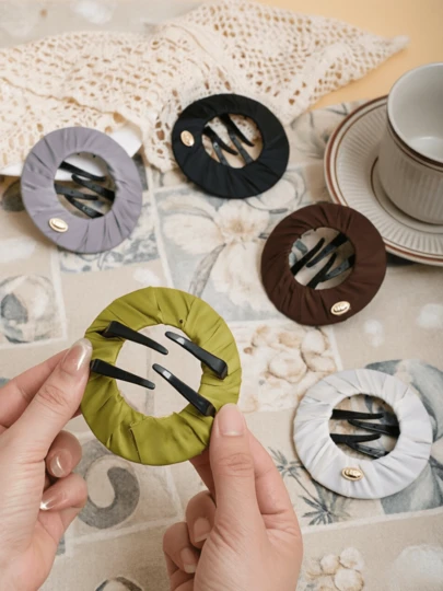 1pc New Fashion Women's Circular Hair Clip, Large Round Hair Clip, Suitable For Back Of Head, Hair-Friendly, Women's Hair Accessory. Ideal For Casual, Shopping And Dating Occasions.