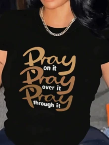 Women's 100% Cotton T-Shirt With "Pray" Letter Print, Round Neck And Short Sleeves, Graphic T-Shirts With The Phrase "Pray On It Pray Over It Pray Through It". - 白色 - 查看 6