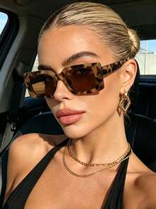 1pc Women's Fashion Small Rectangle Frame Fashion Glasses, Fashion Glasses For Everyday Commute, Beach, Travel, Street Photography And Personal Style - Leopard - View 11