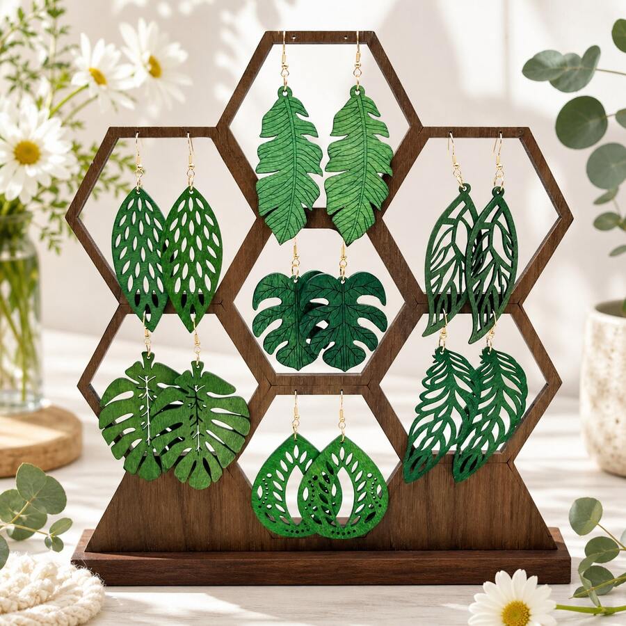 7 Pairs Green Wooden Leaf Carved Pendant Earrings, Spring Summer Natural Countryside Style Earrings, Women Holiday Party Outfit Accessory, Gift - Green - View 1