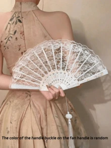 1把复古法式蕾丝流苏折叠手扇，四季皆宜，适合舞蹈、万圣节、圣诞节、新年、母亲节、父亲节、情人节等场合，男女通用，可作卧室装饰、花园装饰、厨房装饰、夏季、海滩、旅行必备、房间装饰、减压玩具、毕业季礼物。 - 多色 - 查看 1