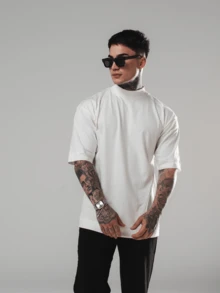 DMUNIZ Oversized Streetwear Basic Turtleneck Gym T-Shirt - Cream - View 2