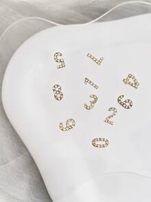 10个3D合金数字美甲饰品（0-9），春夏金色闪亮水钻美甲装饰，独特的DIY美甲宝石，适合女性和女孩的美甲用品 - 金色 - 查看 4