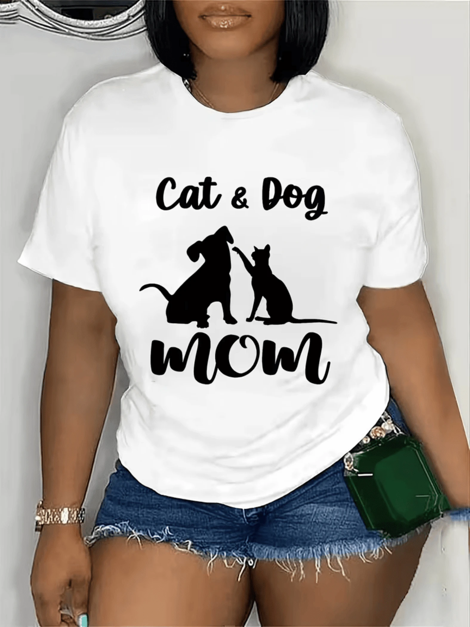 Two Silhouettes Symbolizing The Loving Connection Between An Animal-Loving Mother And Her Loyal Companions, Cat And Dog, Creating An Image Of Harmony And Tenderness. Comfortable Casual Women's T-Shirt For Everyday Wear. - 白色 - 查看 1