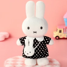MIFFY 米菲波点连衣裙毛绒玩具娃娃，官方收藏版毛绒玩具，可爱柔软舒适，是女孩和儿童的理想伴侣，也是送给好朋友的生日、节日、圣诞节礼物，可装饰儿童卧室。 - 彩色 - 查看 5