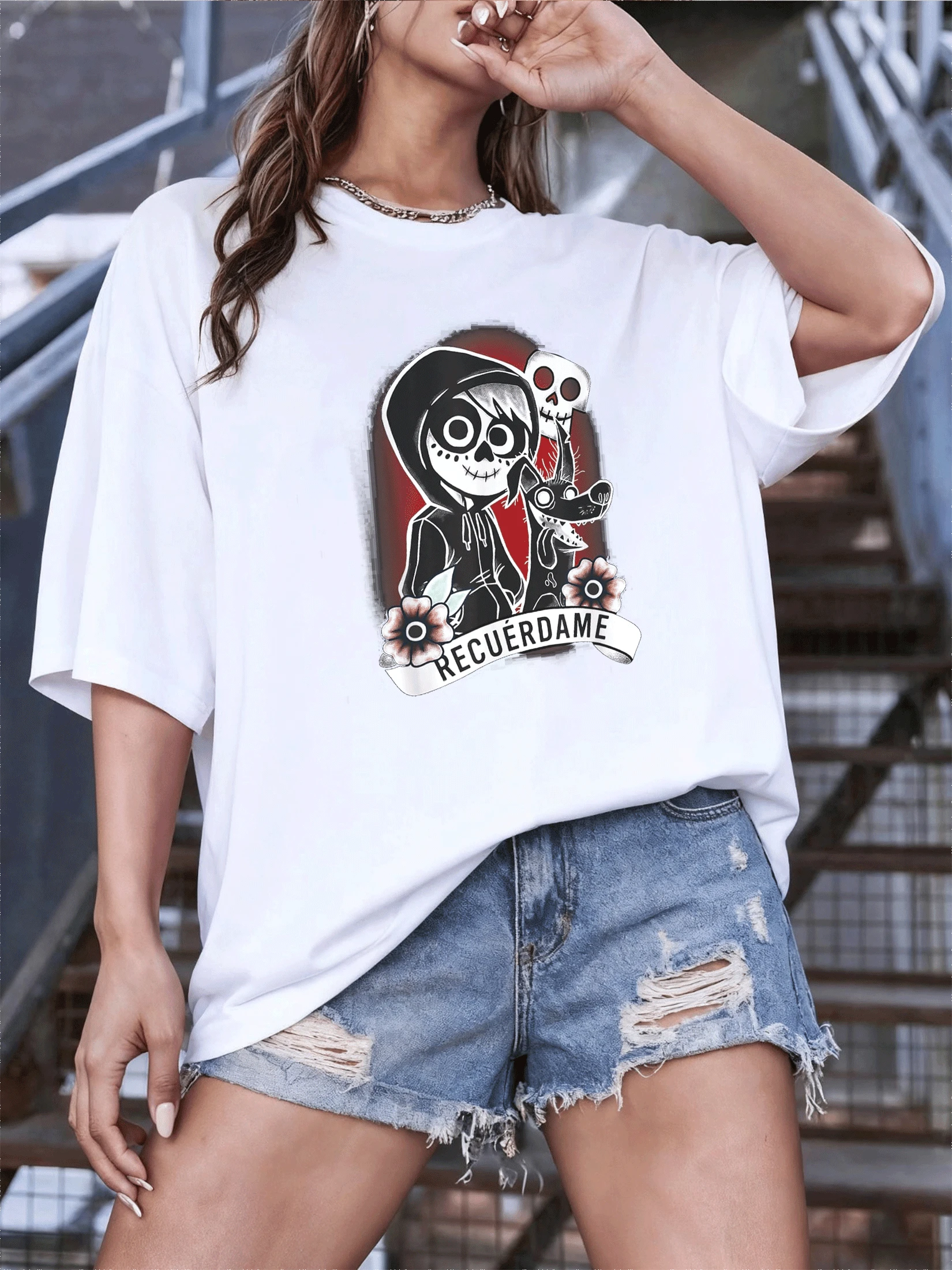 Symbolic Figure Representing The Connection Between Life And Memory With A Smiling Young Skull In A Sweatshirt Next To His Dog On A Red Background With Flowers And Text Recalling The Value Of The Soul. Modern Casual Women's T-Shirt - 白色 - 查看 1