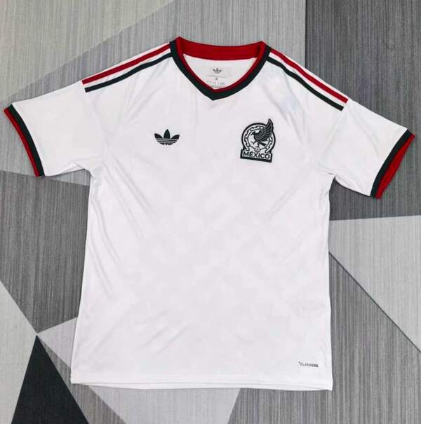 Camiseta Versión Jugador de la Selección Mexicana para las Clasificatorios de la Copa Mundial 2026 (Raúl Jiménez)# 9) TALLA (XL) CTEZ