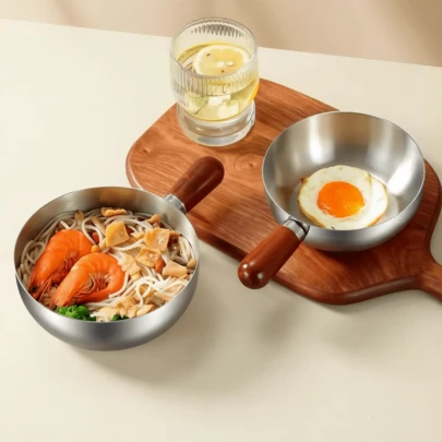 1pc/2pcs Stainless Steel Instant Noodle Pot - Compact Body With Large Capacity, Multi-Functional, Anti-Scald, Anti-Drop, Heat-Resistant. Suitable For Gas Stove And Induction Cooktop, Ideal For Indoor And Outdoor Use. Can Be Used To Cook Instant Noodles, Breakfast Dishes, Stir-Fry, Rice, Pasta, And Make Sauces, Also Suitable As A Single-Person Kitchen Tool.