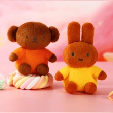 MIFFY MIFFY 彩色毛絨鑰匙圈吊飾，官方收藏款掛飾娃娃，可愛迷你吊飾飾品，生日節日女孩兒童禮物，閨蜜背包配件 - 彩色 - 查看 2