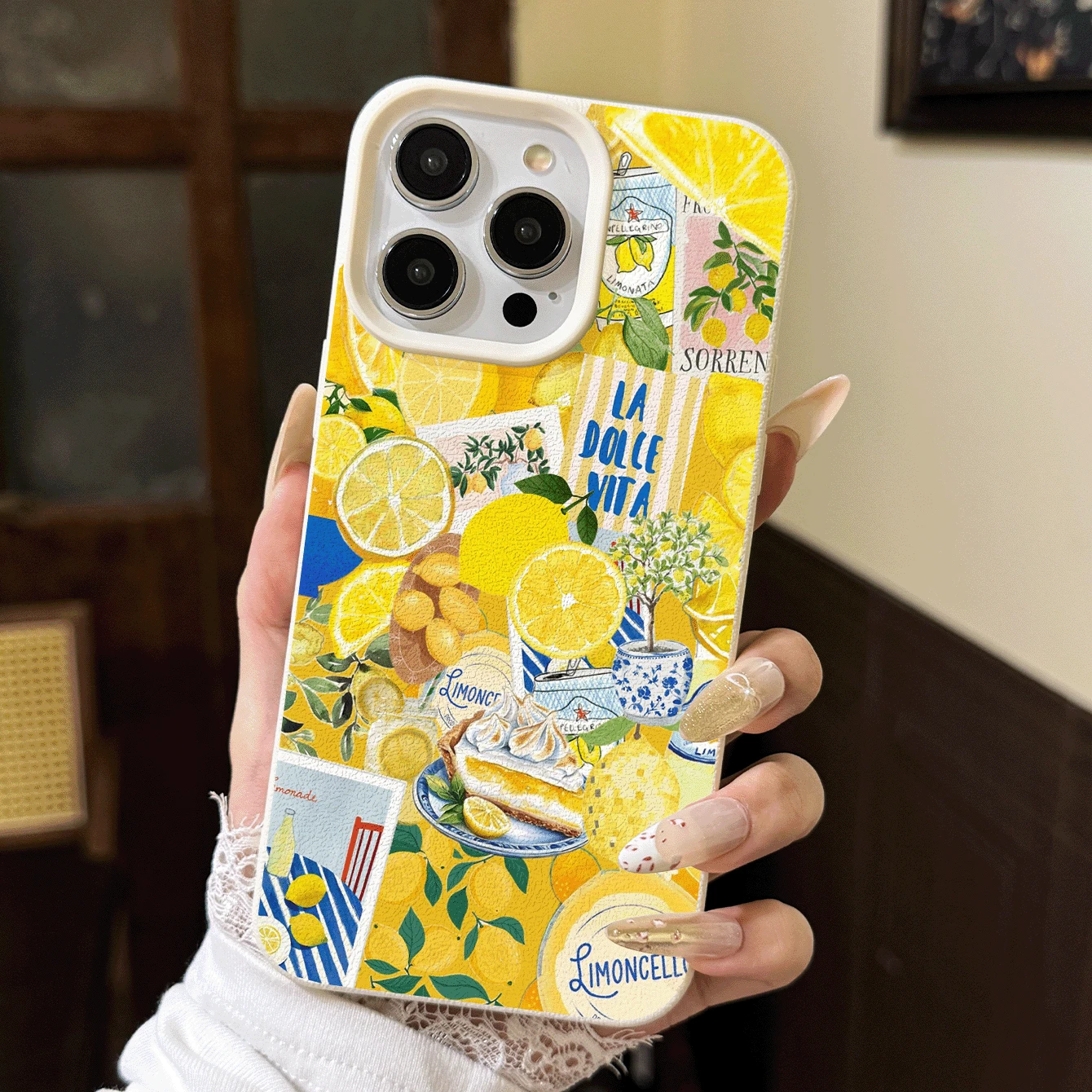 Ốp điện thoại chống rơi họa tiết chữ chanh sọc, tương thích với Apple XS, XR, 11, 12, 13, 14, 15, 16, 13 Pro Max, 16 Pro Max, 14 Plus, 17, 17 Pro Max, Air, và Galaxy A35, S24, A16, S24 FE, S20, S22 Plus, S25 Ultra, S25, S22, S21, A335G, A12, A15, A23, A52 5G, Galaxy S21, Galaxy S25 Ultra, Galaxy, Galaxy S21 Plus, Galaxy S22, Galaxy A55, Note20 Ultra, A16 4G và các dòng máy khác. - Màu vàng - Xem 1