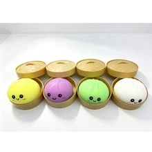 1 pieza Juguete apretable suave y esponjoso de color arcoíris aleatorio, juguete de estrés creativo y lindo con diseño realista de bollo elástico - Multicolor - Ver 8
